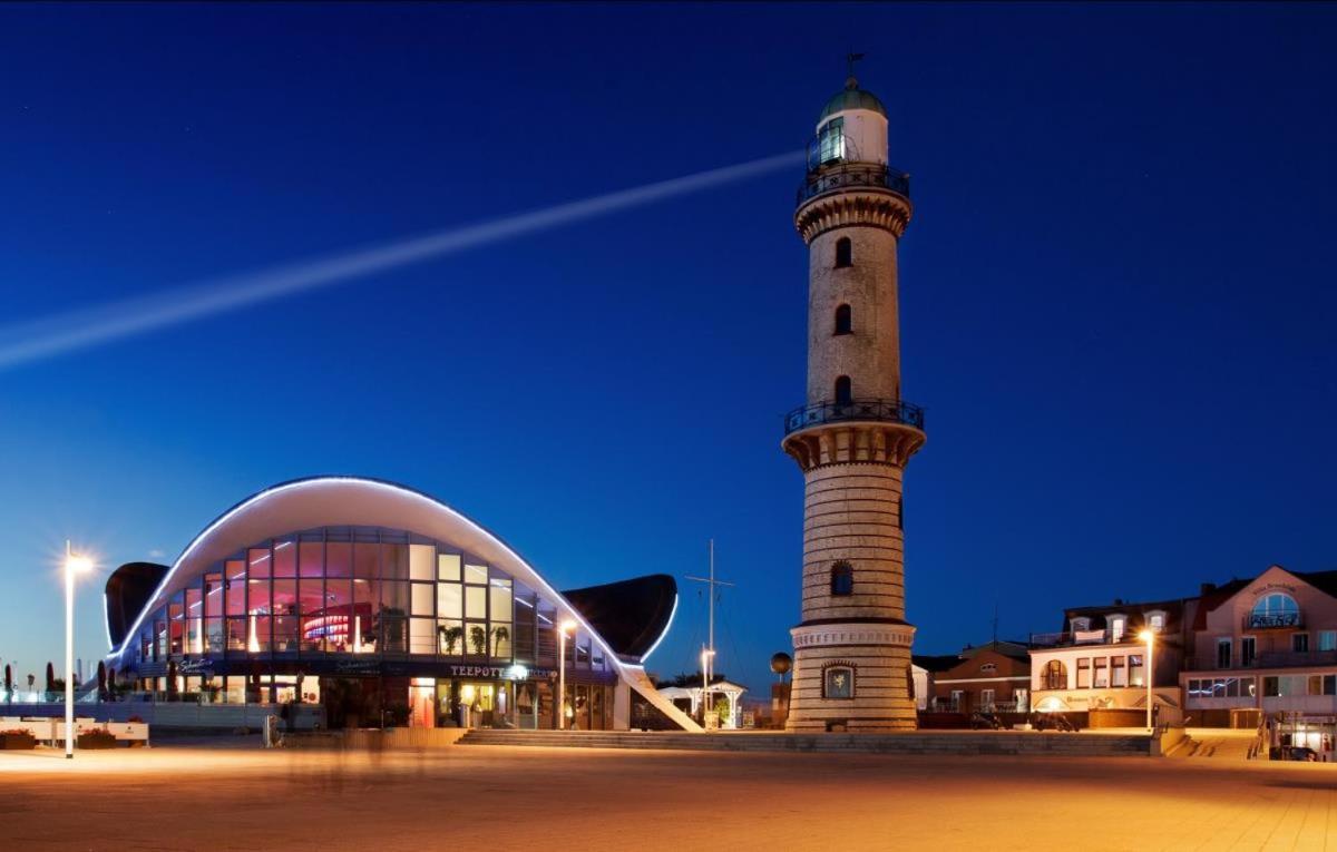 Doppelzimmer Tresen, Direkt Am Alten Strom Rostock Exterior photo